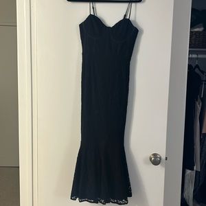 Black lace lulus midi cocktail dress. Size small